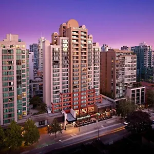 Hotel By Marriott Downtown Vancouver