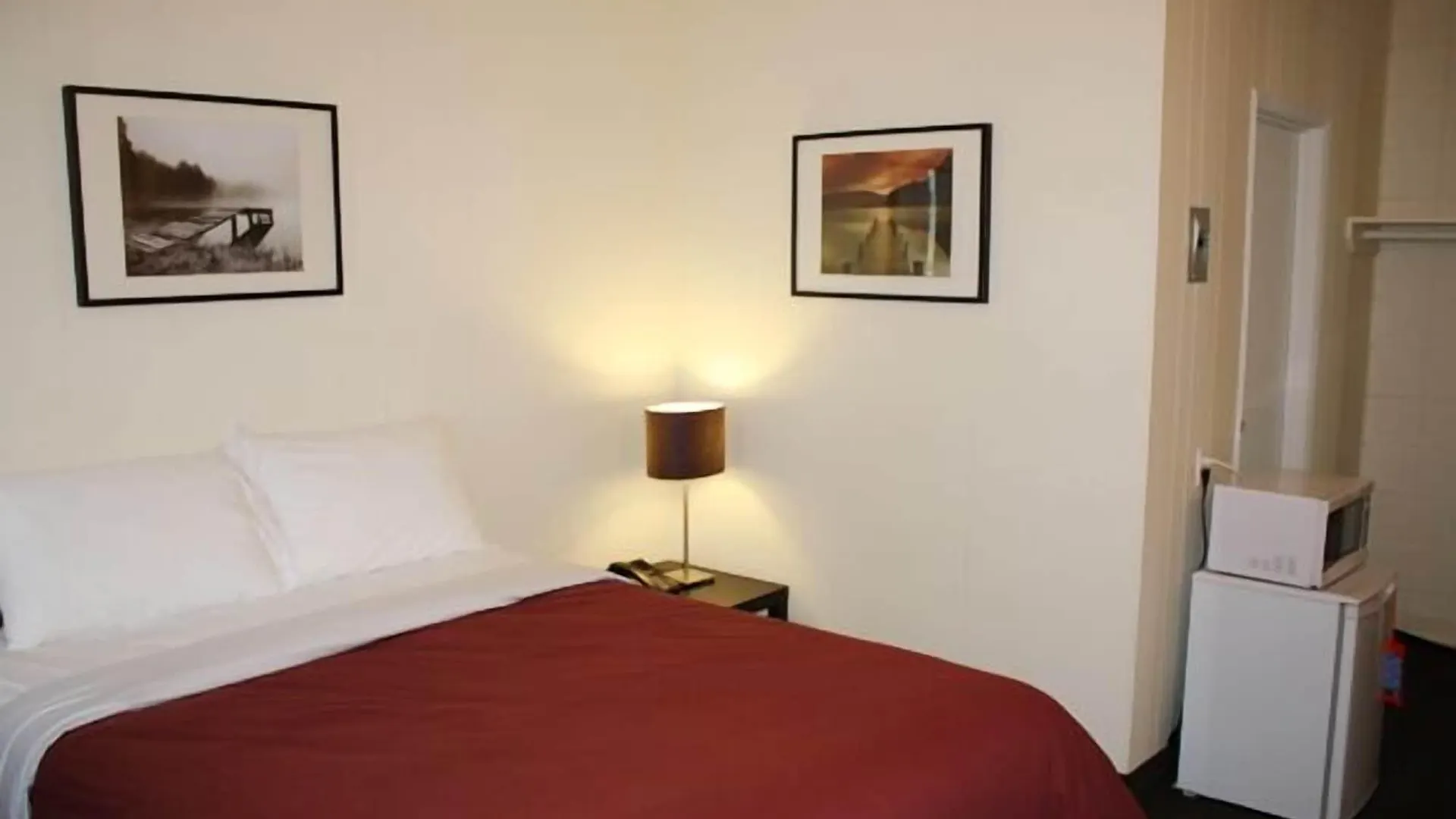 *** Hotel Empress Inn And Suites By The Falls Niagara Falls Canada